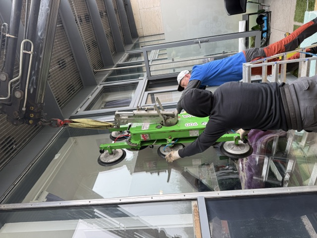 About South Lambeth Glazing